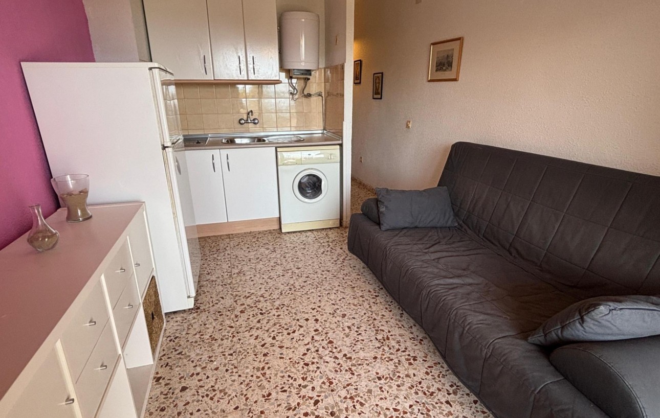 Resale - Lägenhet - Torrevieja - Cabo cervera