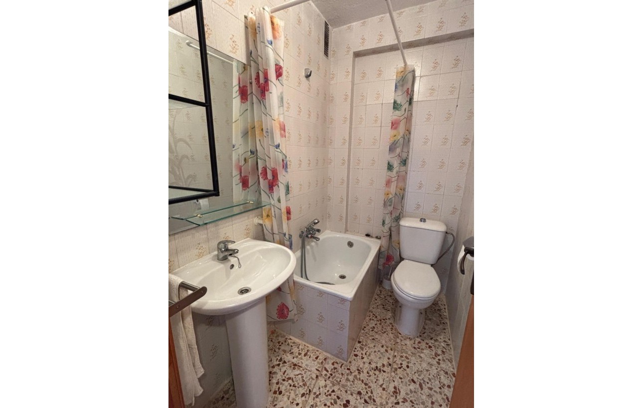Resale - Lägenhet - Torrevieja - Cabo cervera