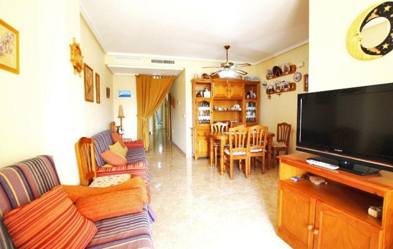 Resale - Wohnung - Guardamar del Segura - Pueblo