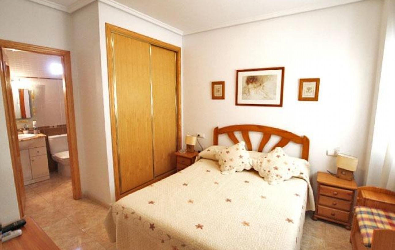 Resale - Wohnung - Guardamar del Segura - Pueblo