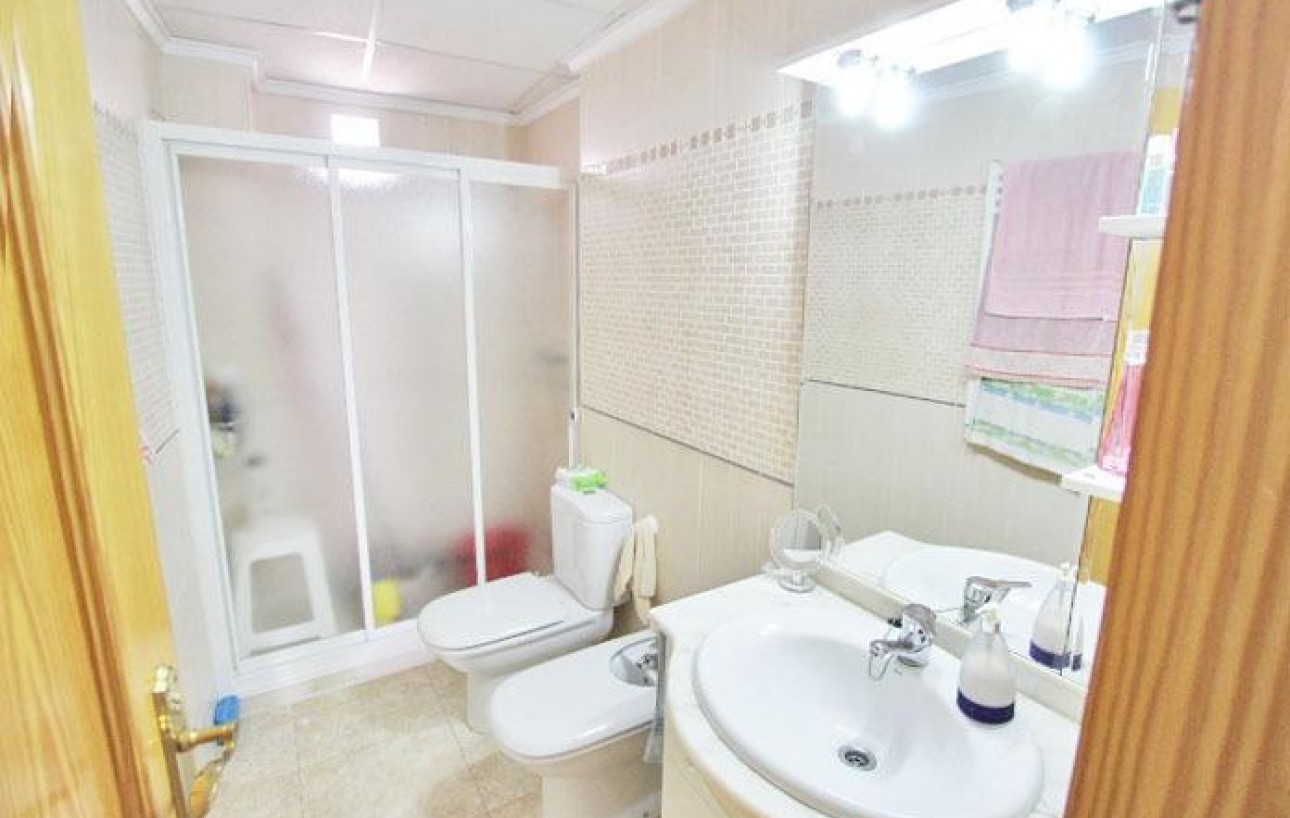 Resale - Wohnung - Guardamar del Segura - Pueblo