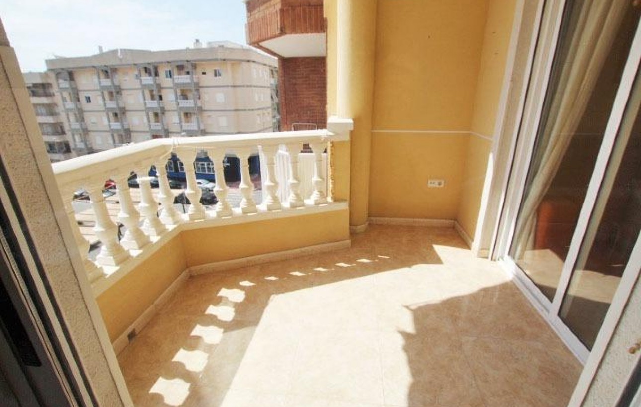 Resale - Wohnung - Guardamar del Segura - Pueblo