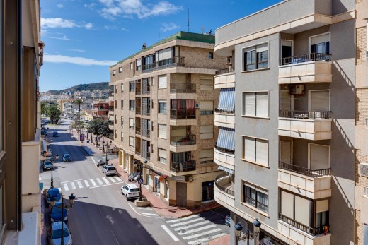Resale - Wohnung - Guardamar del Segura - Pueblo