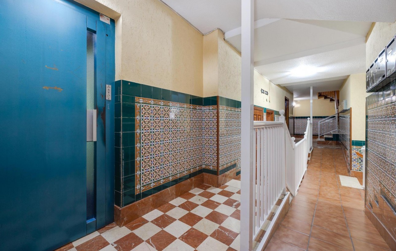 Resale - Wohnung - Guardamar del Segura - Pueblo