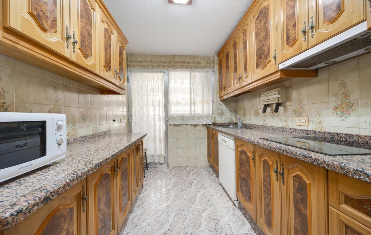Resale - Wohnung - Guardamar del Segura - Pueblo