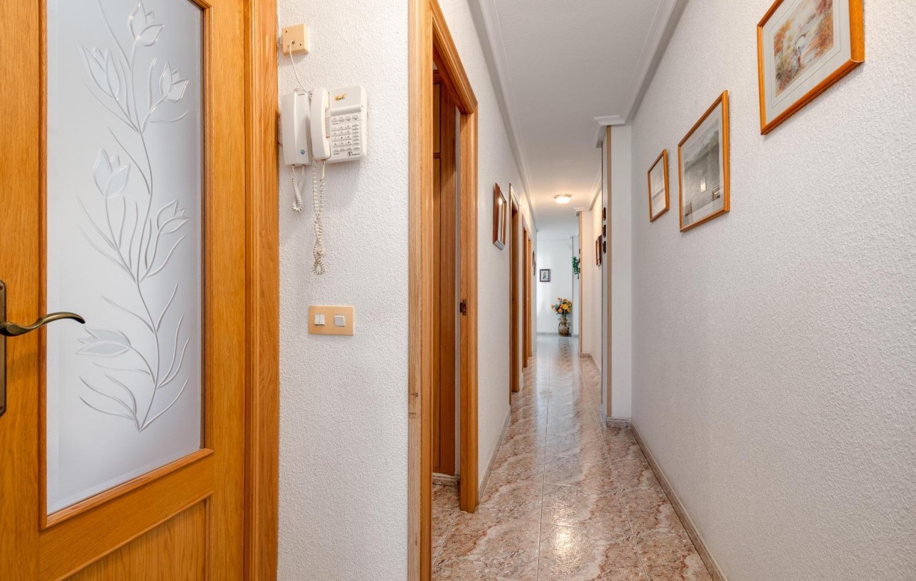 Resale - Wohnung - Guardamar del Segura - Pueblo