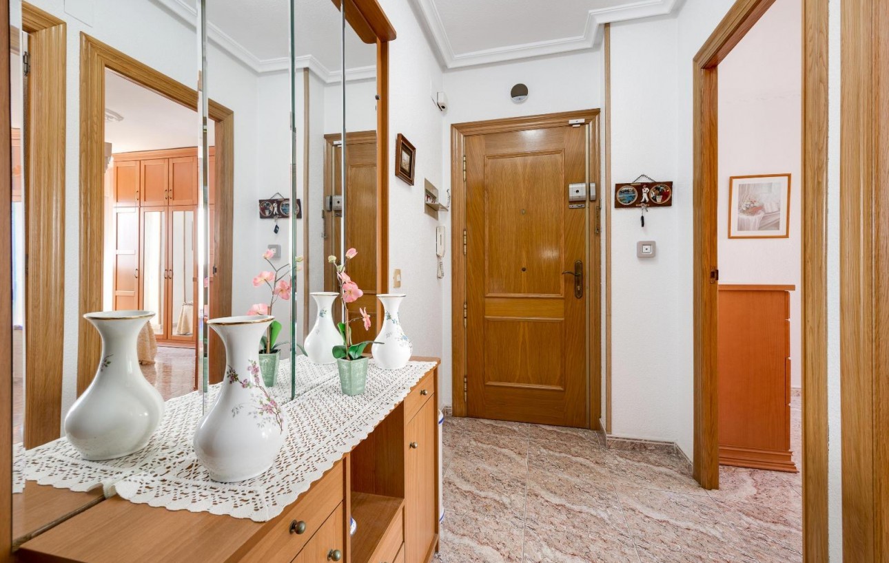 Resale - Wohnung - Guardamar del Segura - Pueblo
