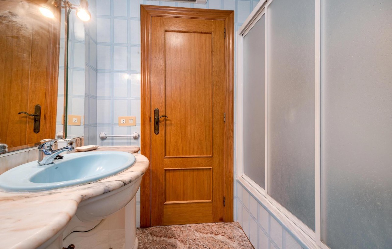 Resale - Wohnung - Guardamar del Segura - Pueblo