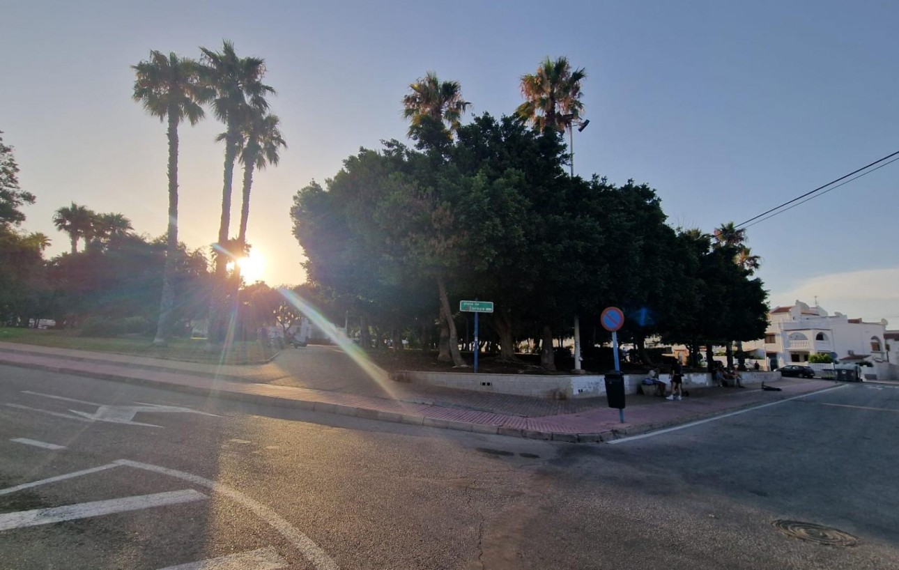 Revente - Bungalow - Torrevieja - Calas blanca