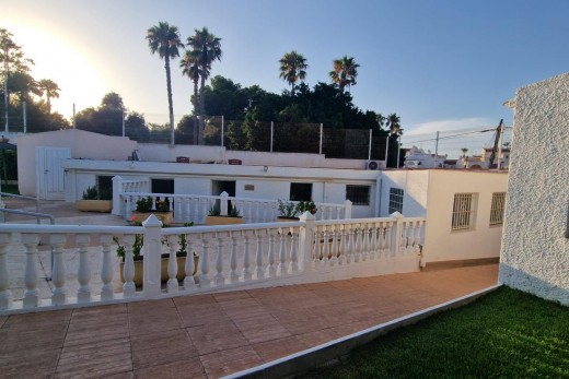 Revente - Bungalow - Torrevieja - Calas blanca