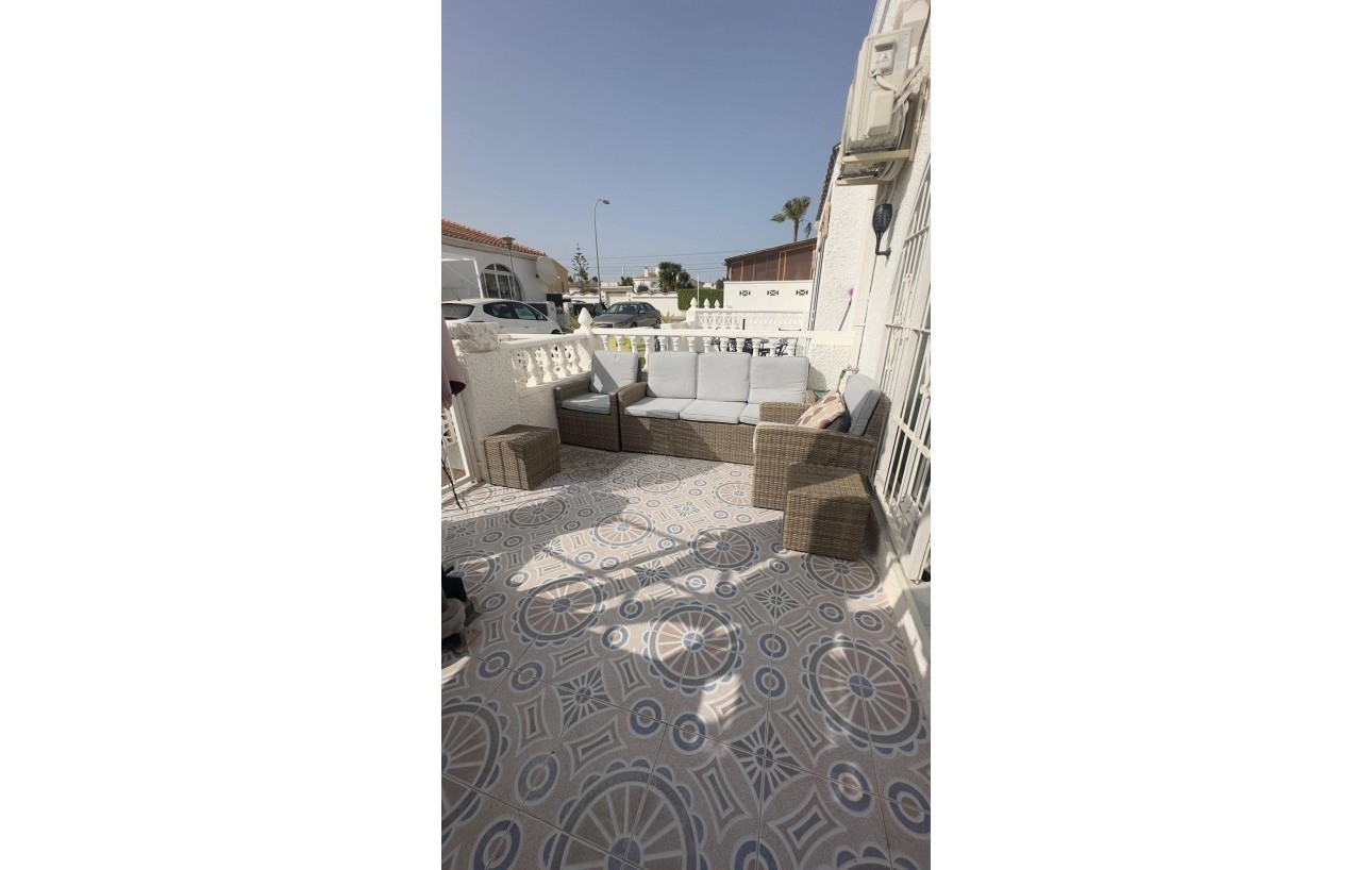 Resale - Bungalow - Torrevieja - San luis