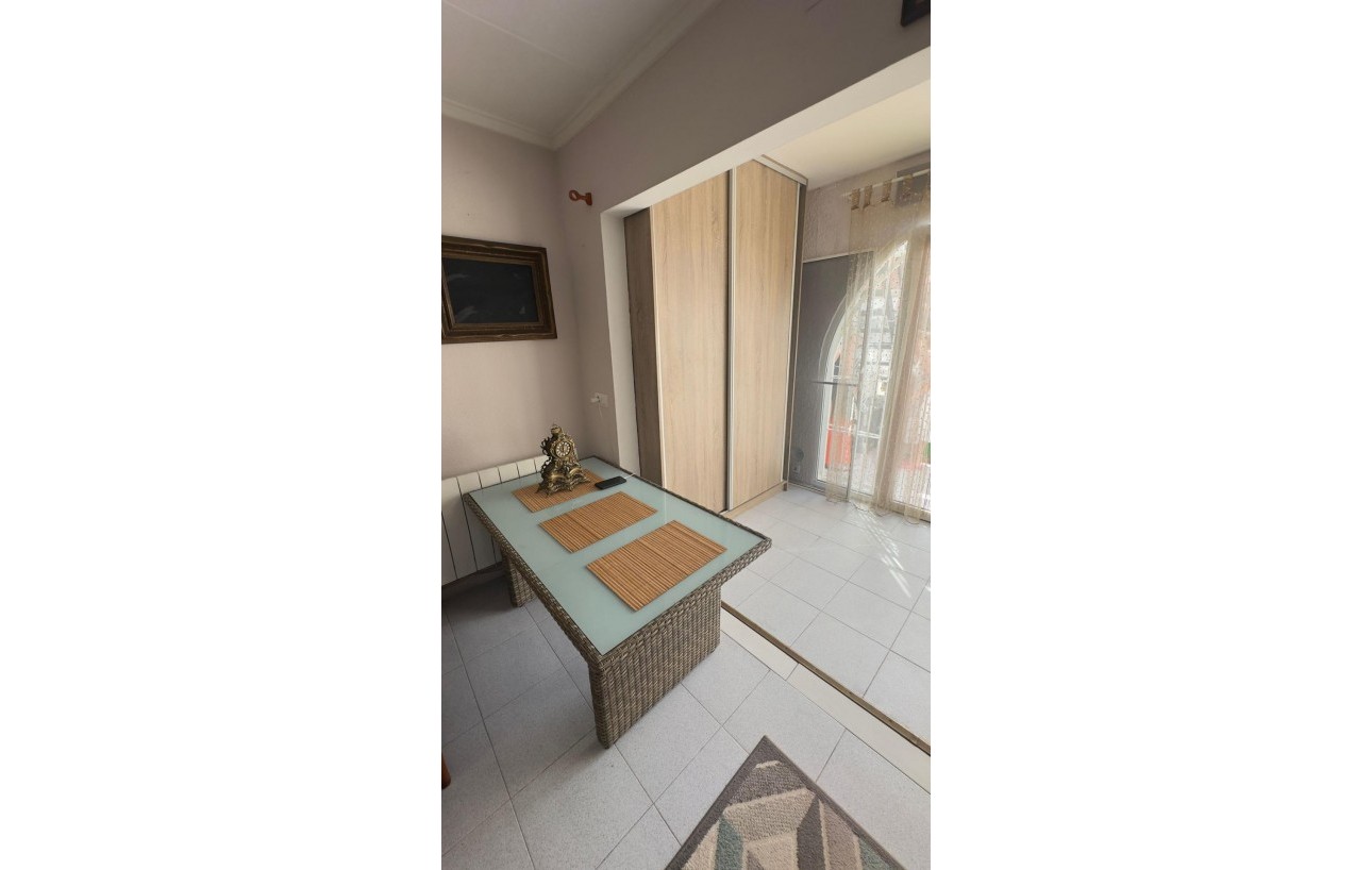 Resale - Bungalow - Torrevieja - San luis