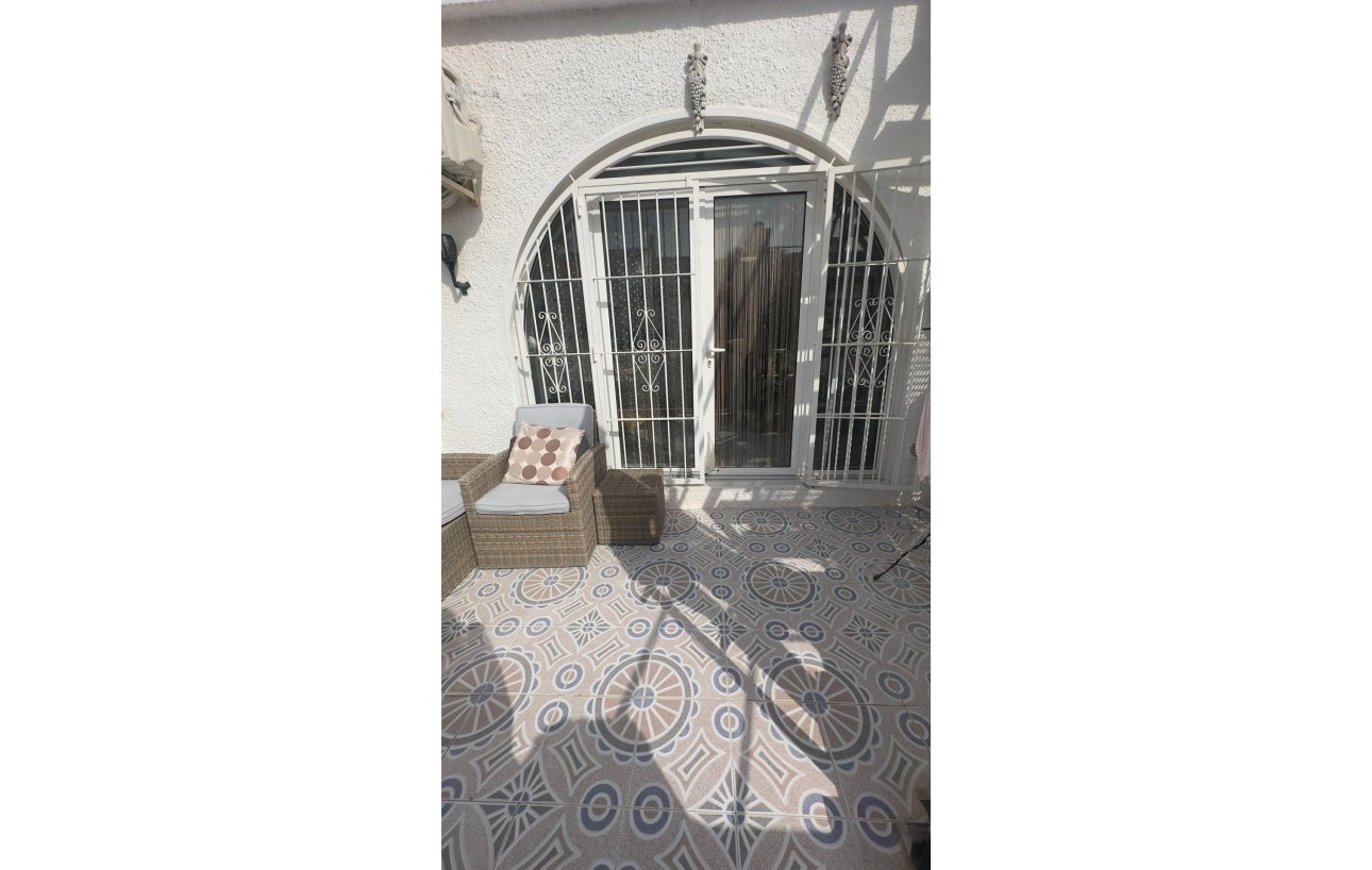 Resale - Bungalow - Torrevieja - San luis