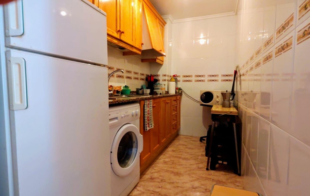 Resale - Lägenhet - Torrevieja - Centro
