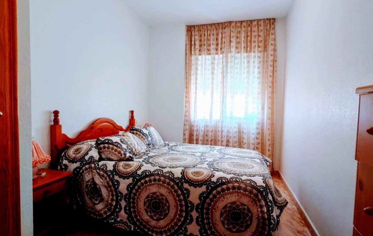 Resale - Lägenhet - Torrevieja - Centro
