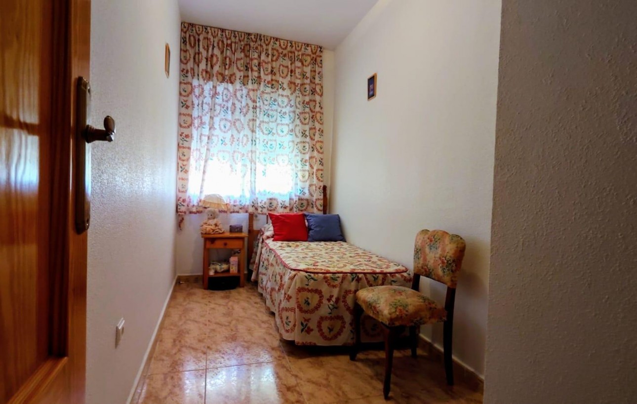 Resale - Lägenhet - Torrevieja - Centro