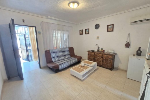 Sale - Bungalow Planta Baja - Torrevieja - Aguas Nuevas