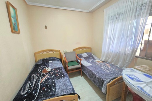 Sale - Bungalow Planta Baja - Torrevieja - Aguas Nuevas