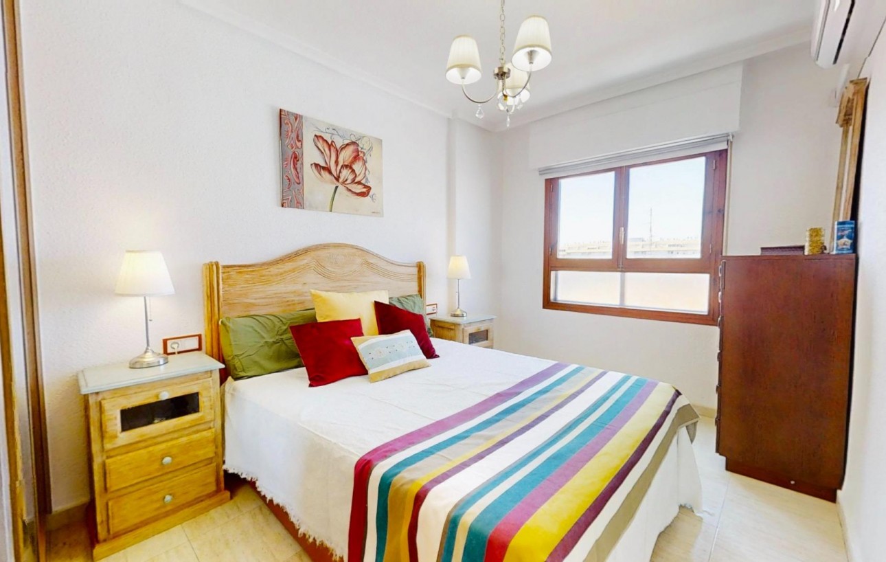 Resale - Penthouse - Torrevieja - Estacion de autobuses