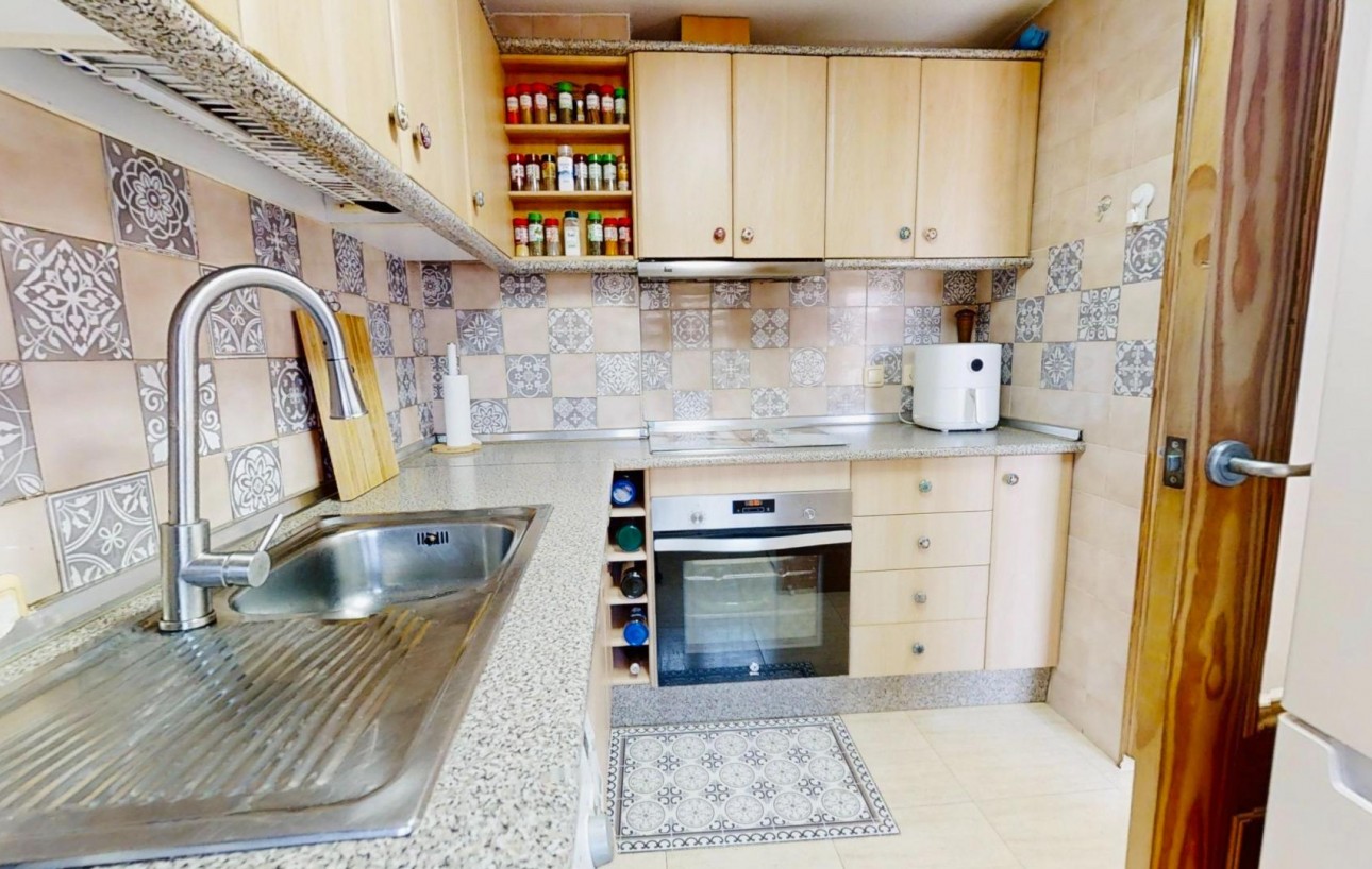Resale - Penthouse - Torrevieja - Estacion de autobuses
