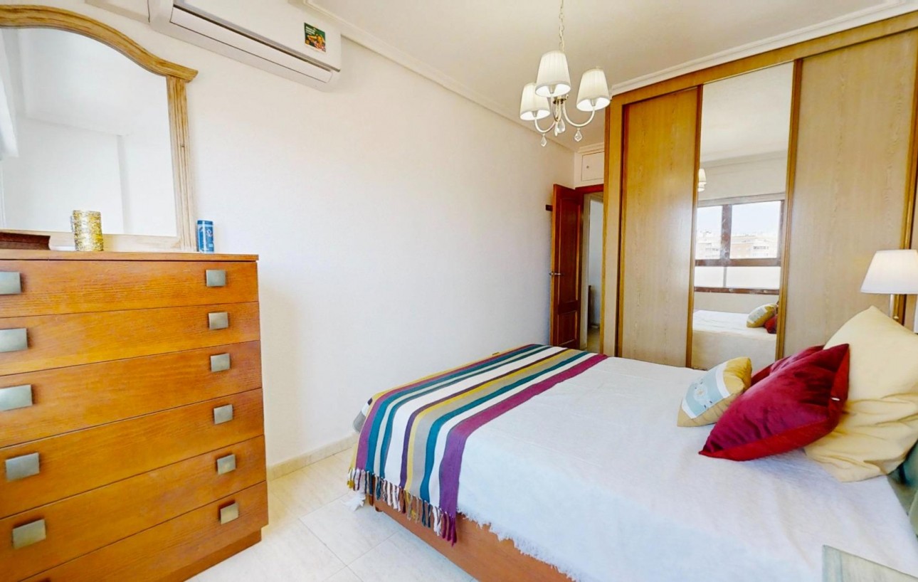 Resale - Penthouse - Torrevieja - Estacion de autobuses