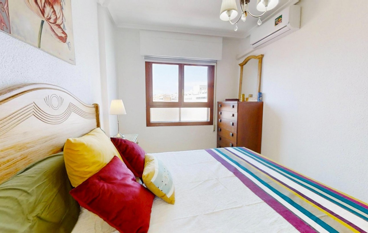 Resale - Penthouse - Torrevieja - Estacion de autobuses