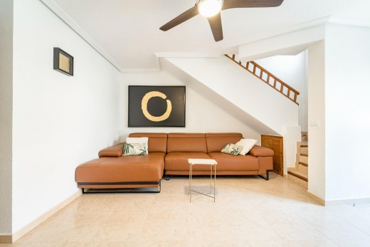 Sale - Casa Tipo Dúplex - Torrevieja - Playa de los Naufragos