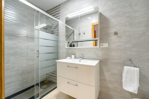 Sale - Casa Tipo Dúplex - Torrevieja - Playa de los Naufragos
