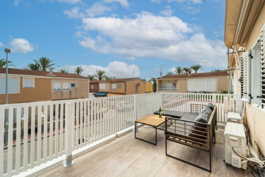 Sale - Casa Tipo Dúplex - Torrevieja - Playa de los Naufragos