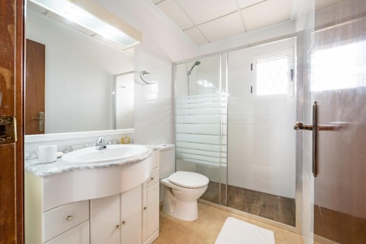 Sale - Casa Tipo Dúplex - Torrevieja - Playa de los Naufragos