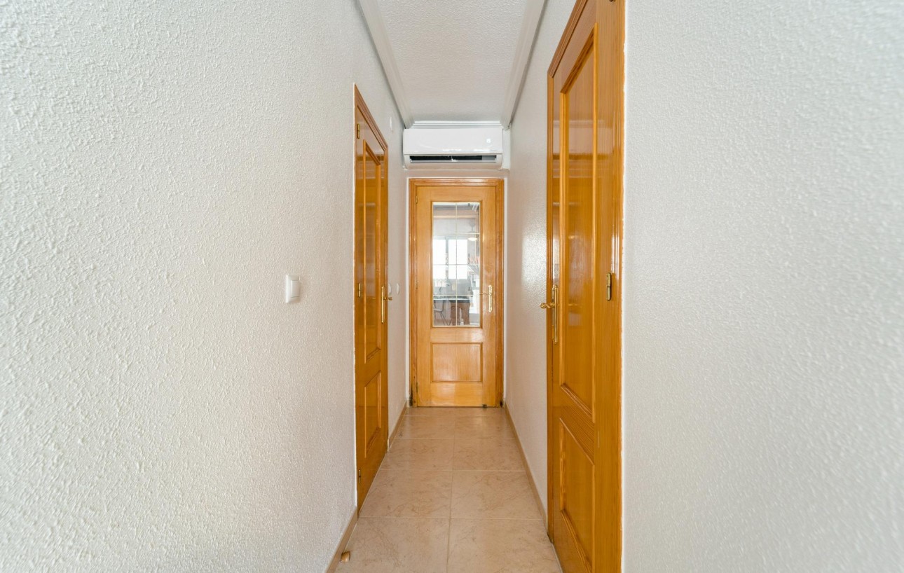 Sale - Casa Tipo Dúplex - Torrevieja - Playa de los Naufragos