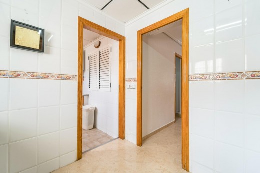 Sale - Casa Tipo Dúplex - Torrevieja - Playa de los Naufragos