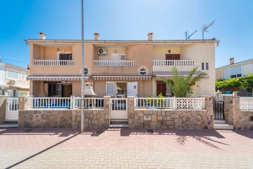 Sale - Casa Tipo Dúplex - Torrevieja - Playa de los Naufragos