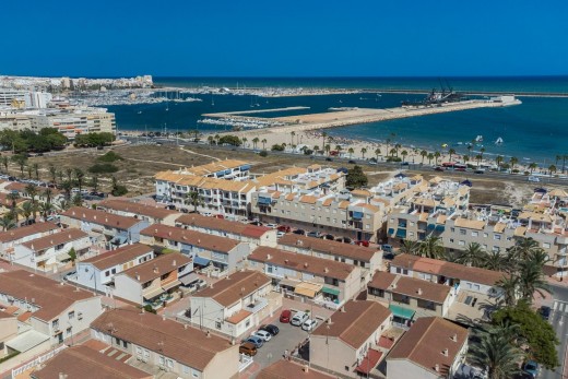 Sale - Casa Tipo Dúplex - Torrevieja - Playa de los Naufragos