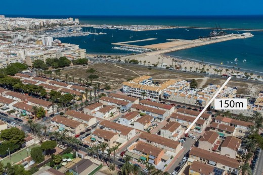 Sale - Casa Tipo Dúplex - Torrevieja - Playa de los Naufragos