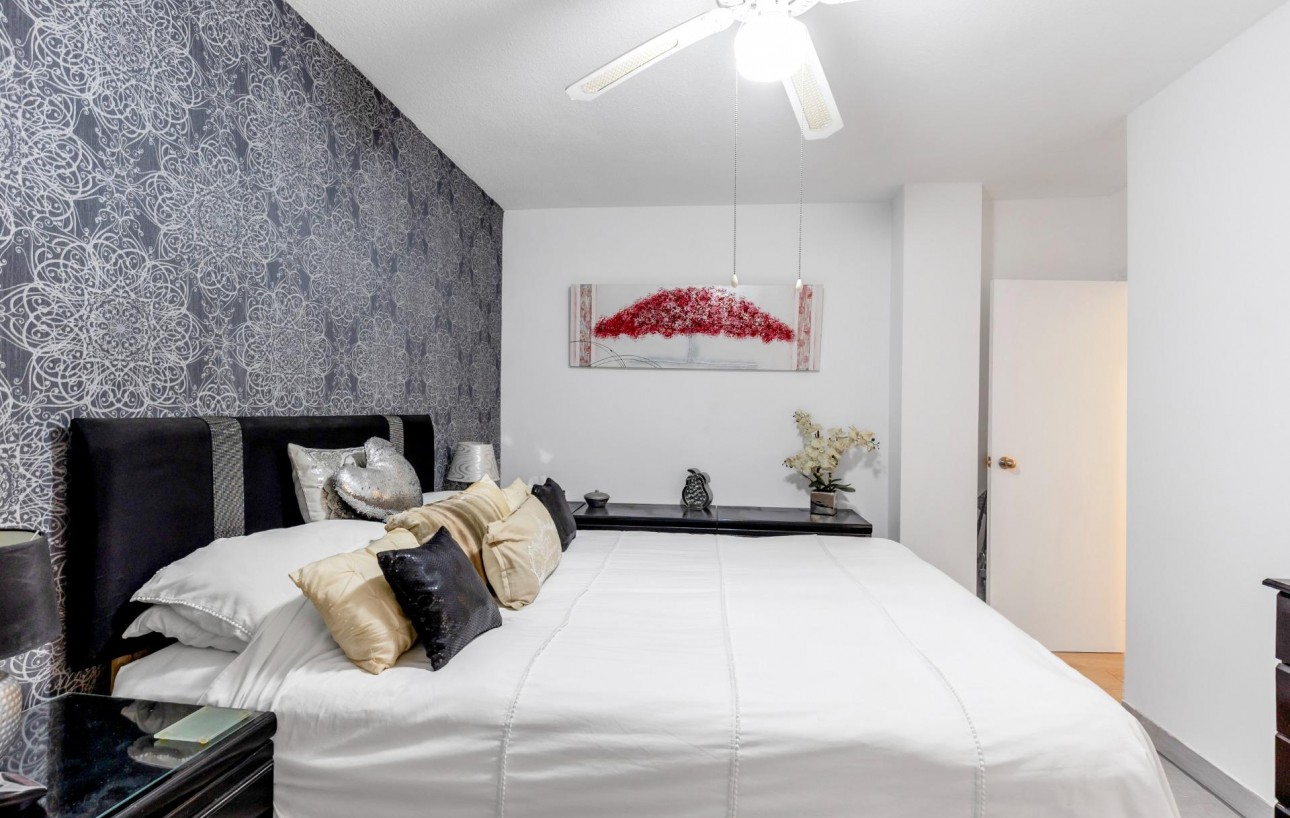 Sale - Apartment - Torrevieja - Playa del cura
