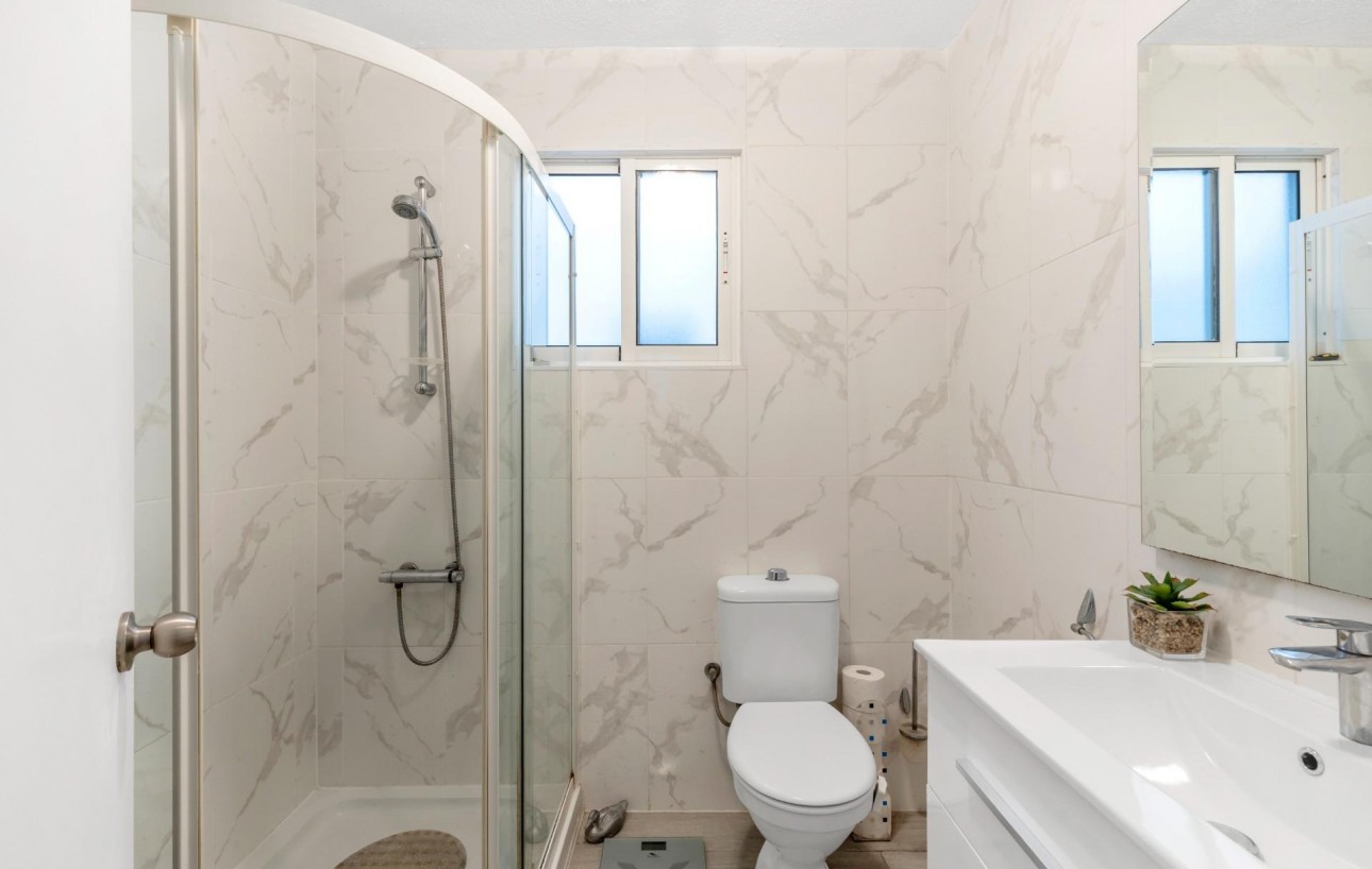 Sale - Apartment - Torrevieja - Playa del cura