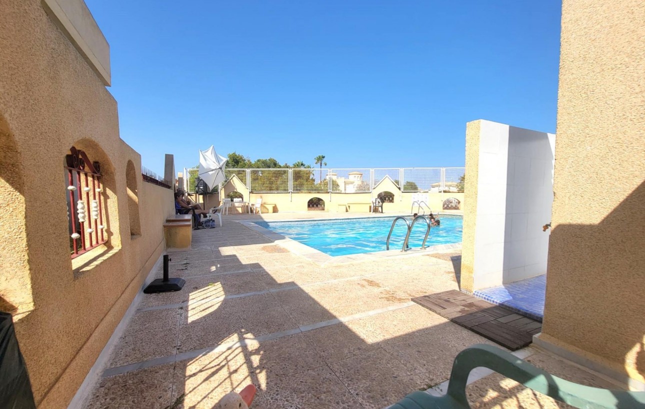 Sale - Townhouse - Orihuela Costa - Playa Flamenca
