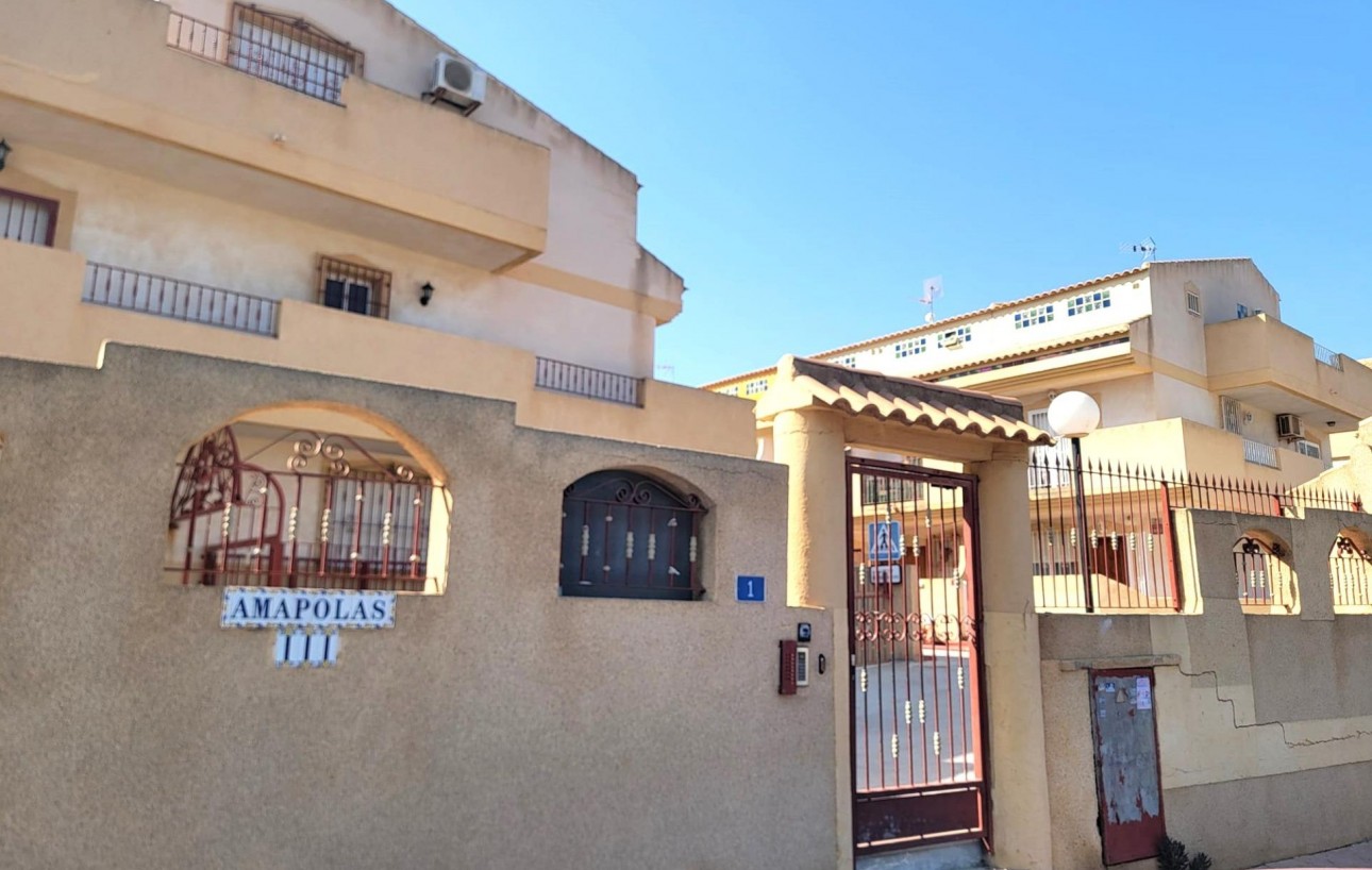 Sale - Townhouse - Orihuela Costa - Playa Flamenca