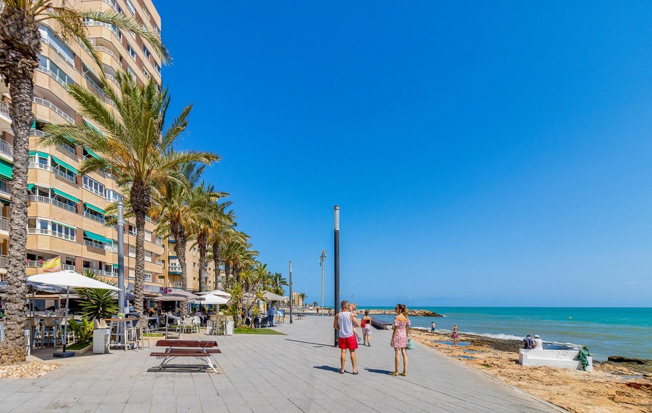 Resale - Lägenhet - Torrevieja - Centro