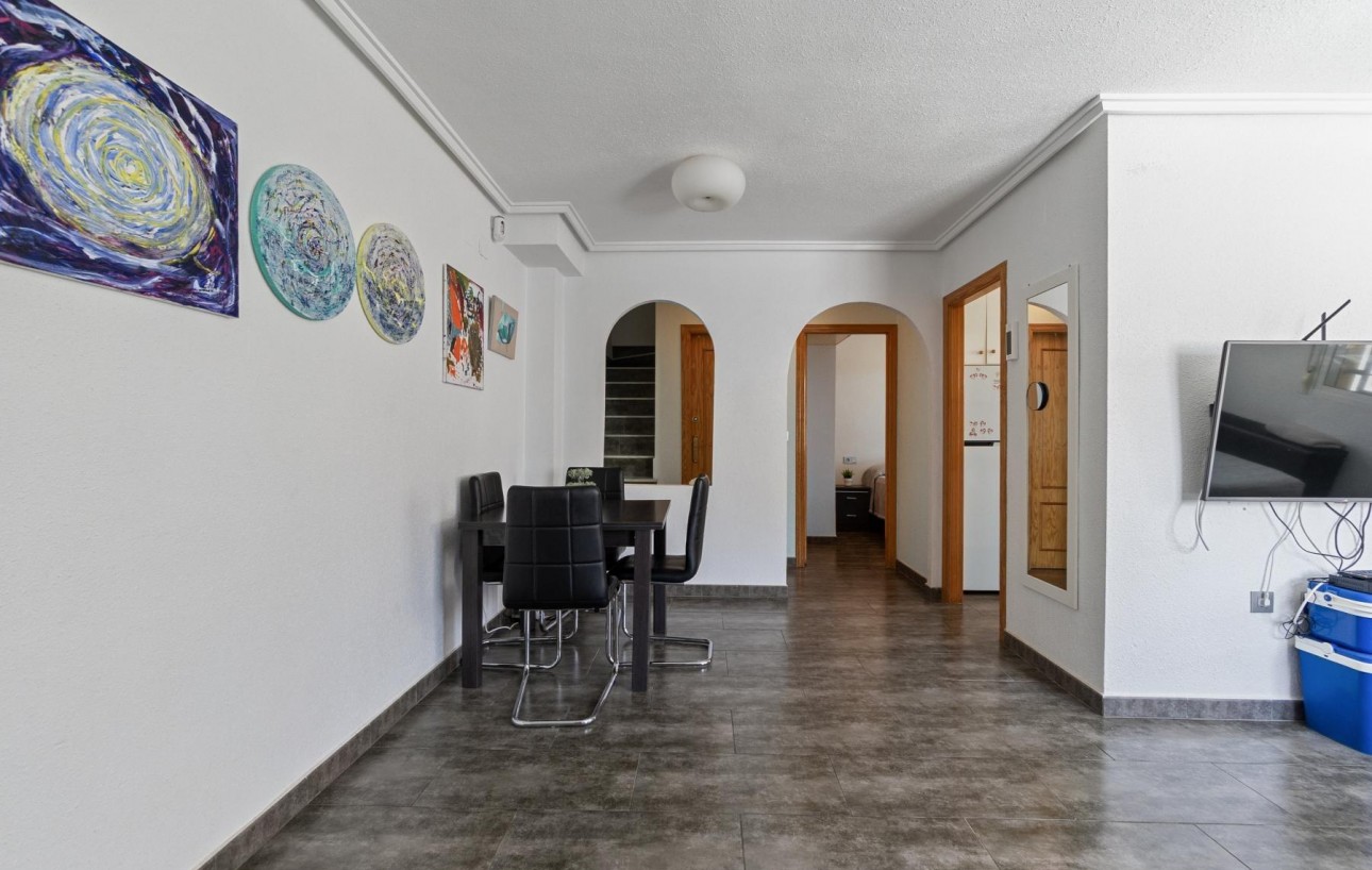 Revente - Maison de ville - Torrevieja - Carrefour