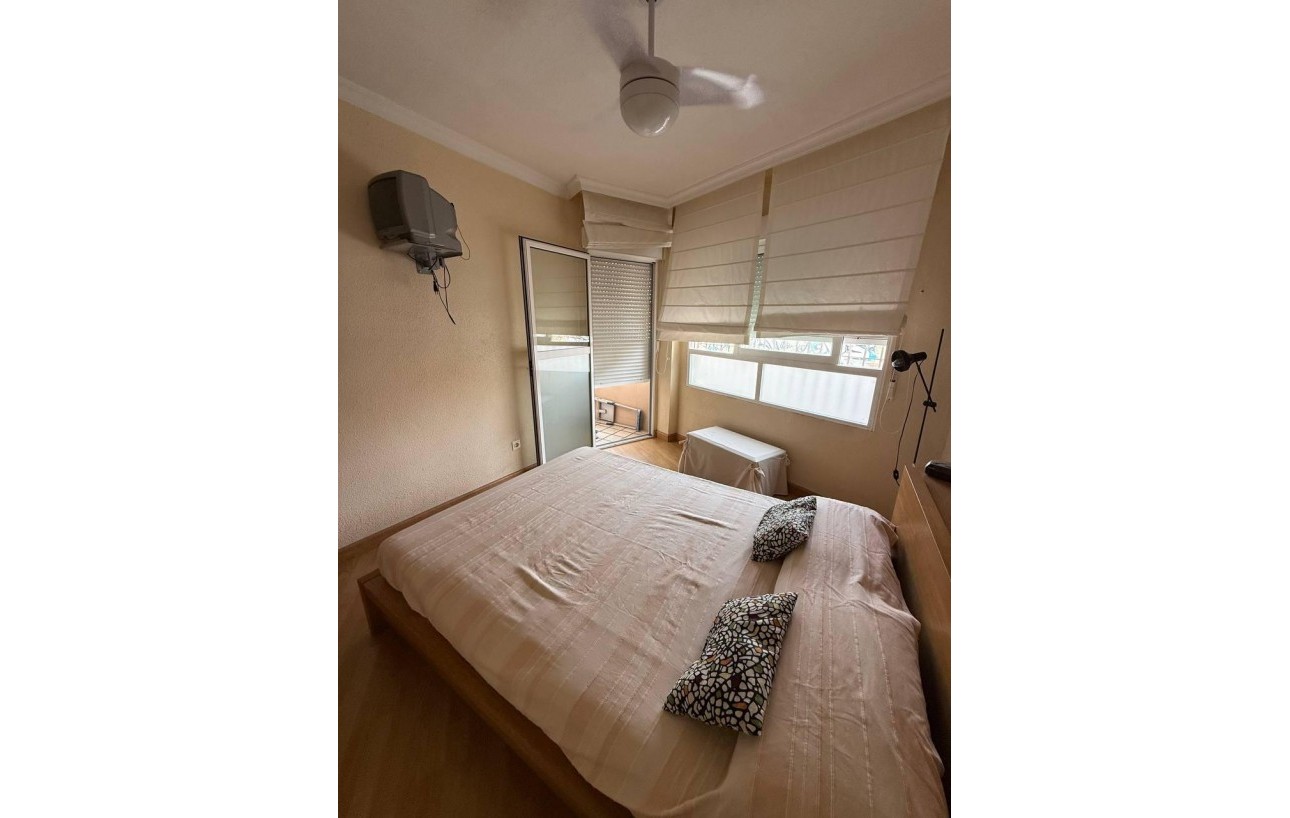 Revente - Appartement - Torrevieja - Acequion