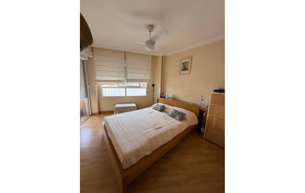 Revente - Appartement - Torrevieja - Acequion