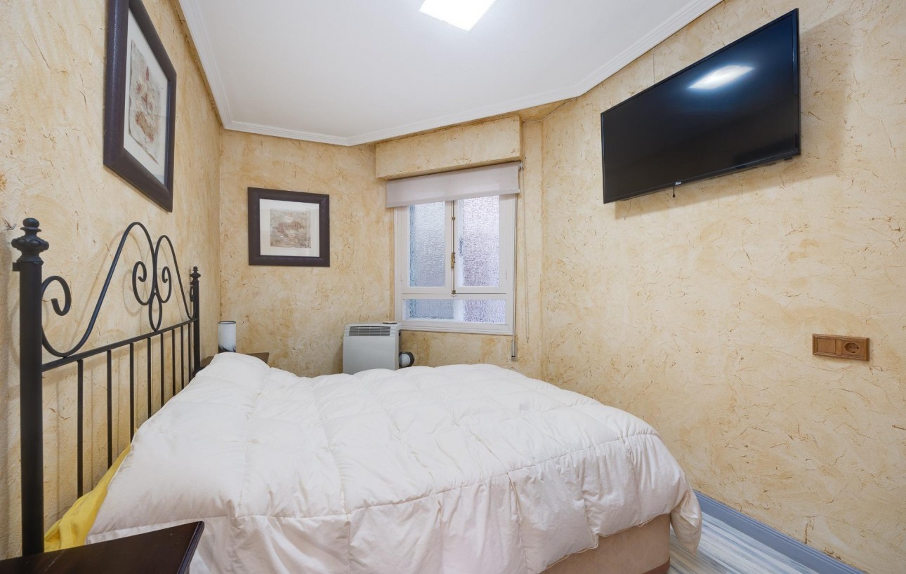 Revente - Appartement - Torrevieja - Acequion