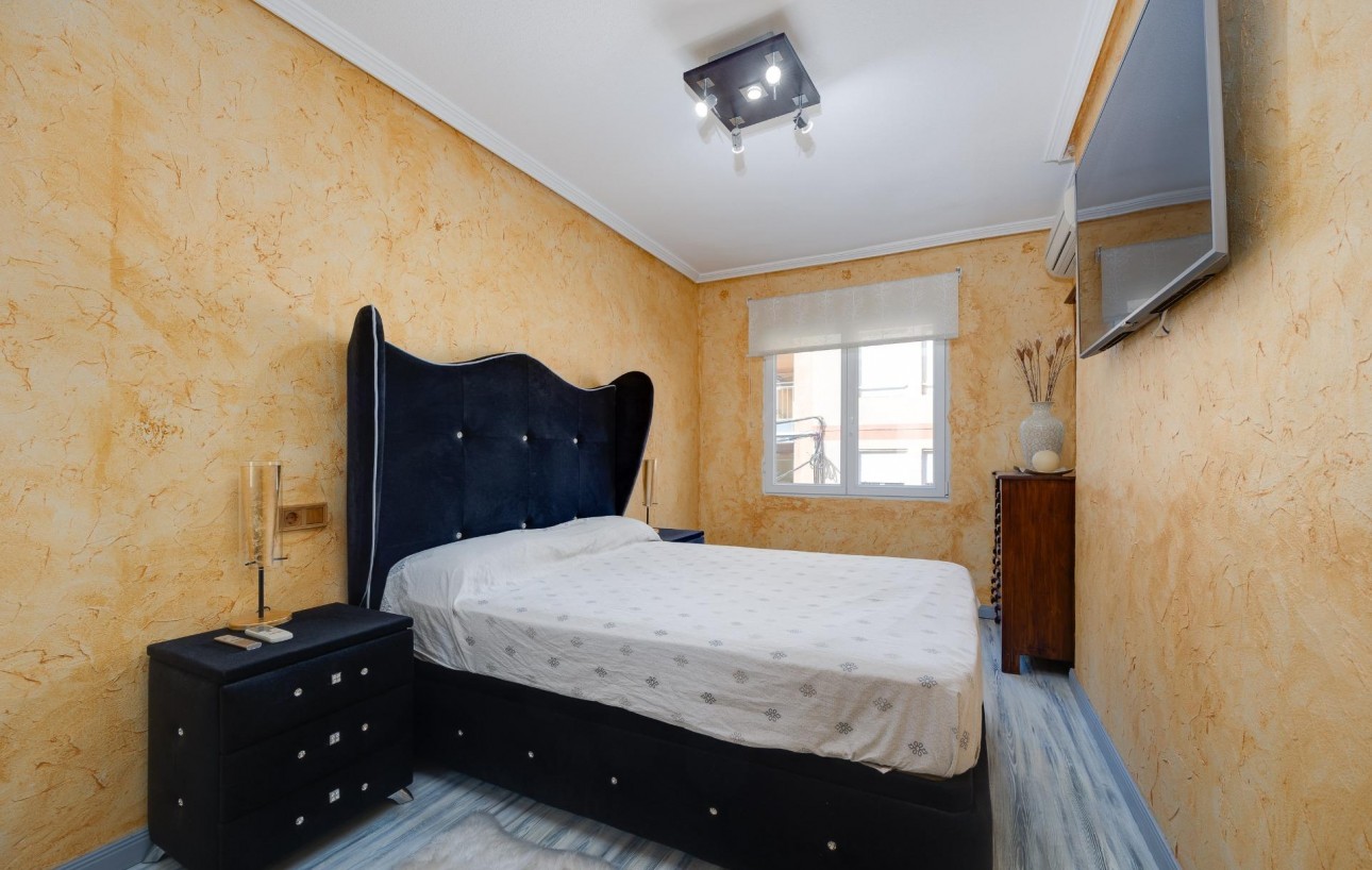 Revente - Appartement - Torrevieja - Acequion