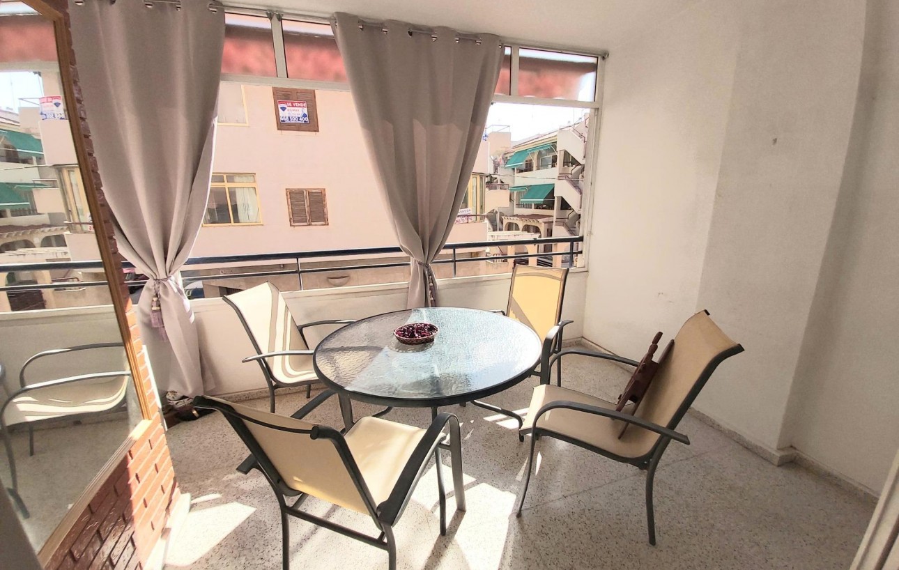 Revente - Appartement - Torrevieja - Acequion