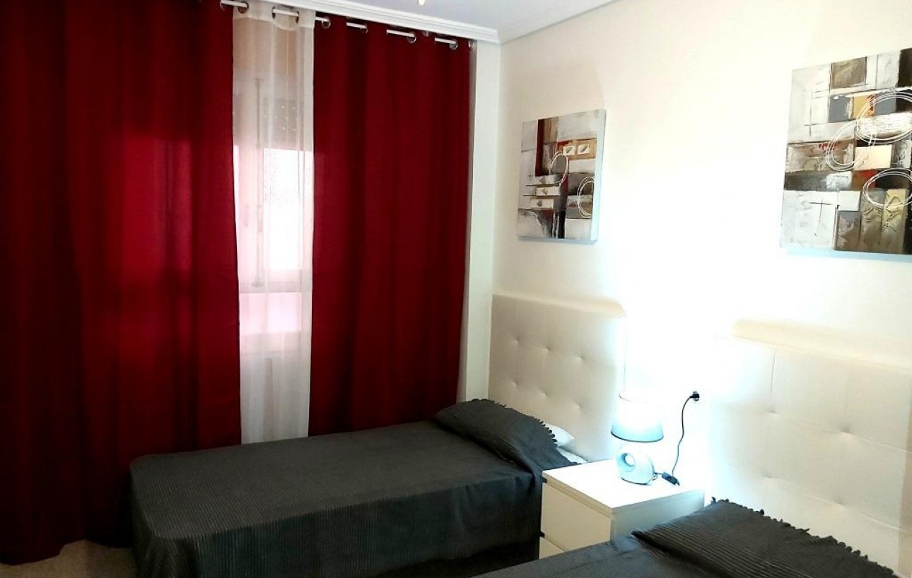 Revente - Appartement - Torrevieja - Acequion