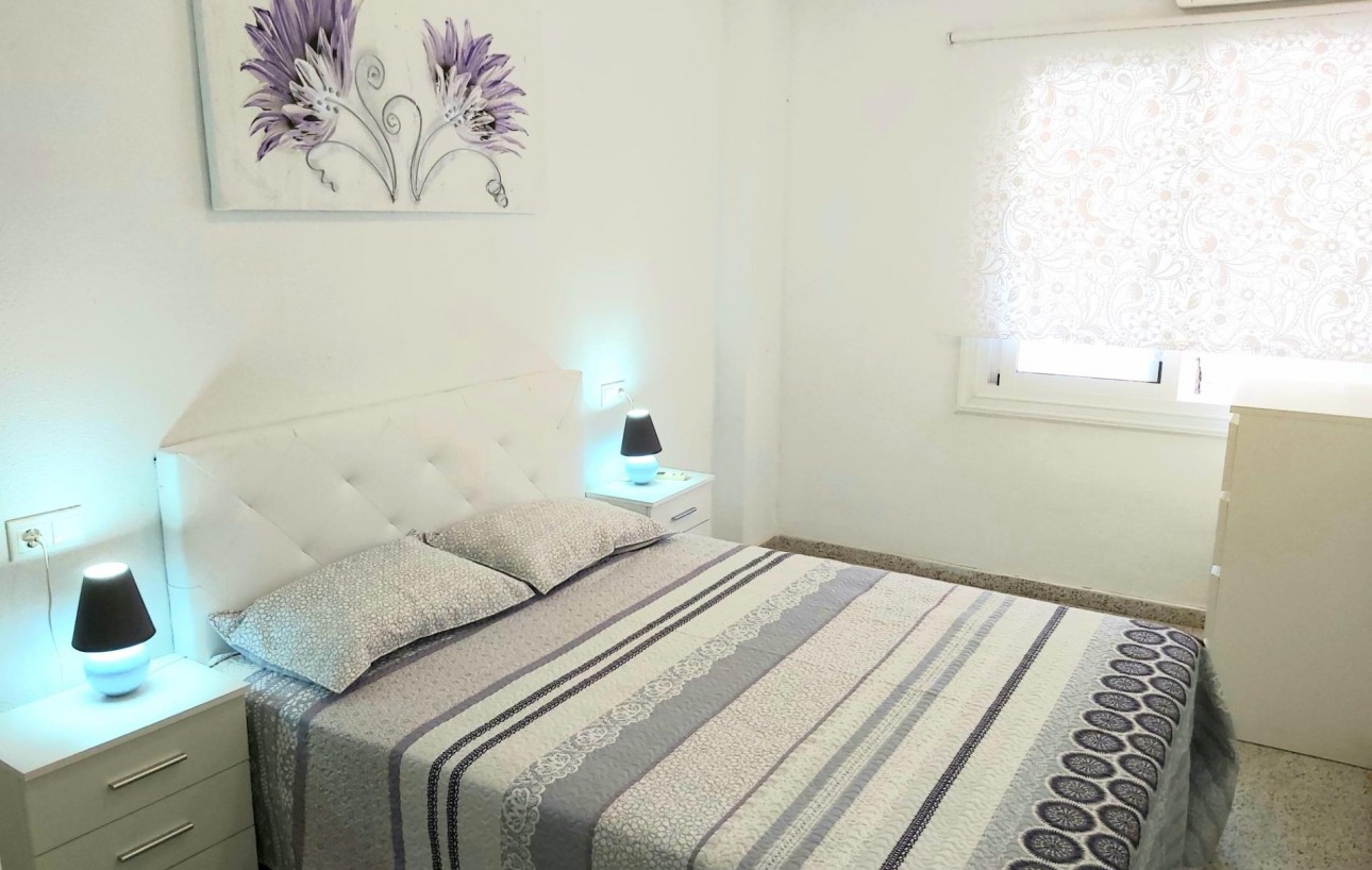 Revente - Appartement - Torrevieja - Acequion