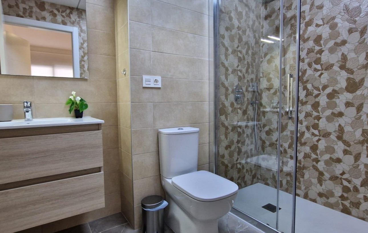 Revente - Appartement - Torrevieja - Centro