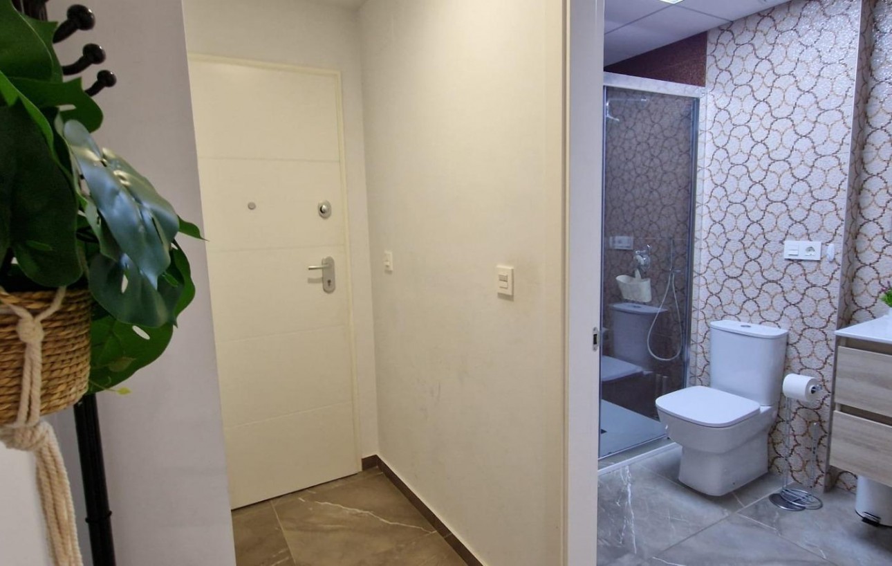 Revente - Appartement - Torrevieja - Centro